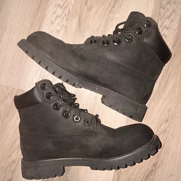Timberland Dark Leather Hiking Boots - Picture 6 of 8